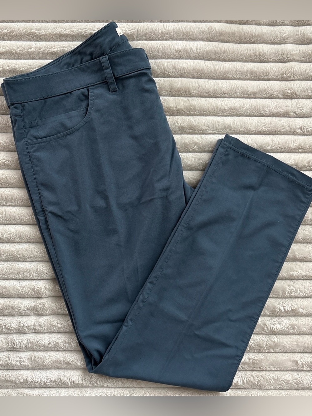 Tasc Performance Men’s Motion Pant Bamboo Stretch 40x32 Blue Tailored Fit Golf